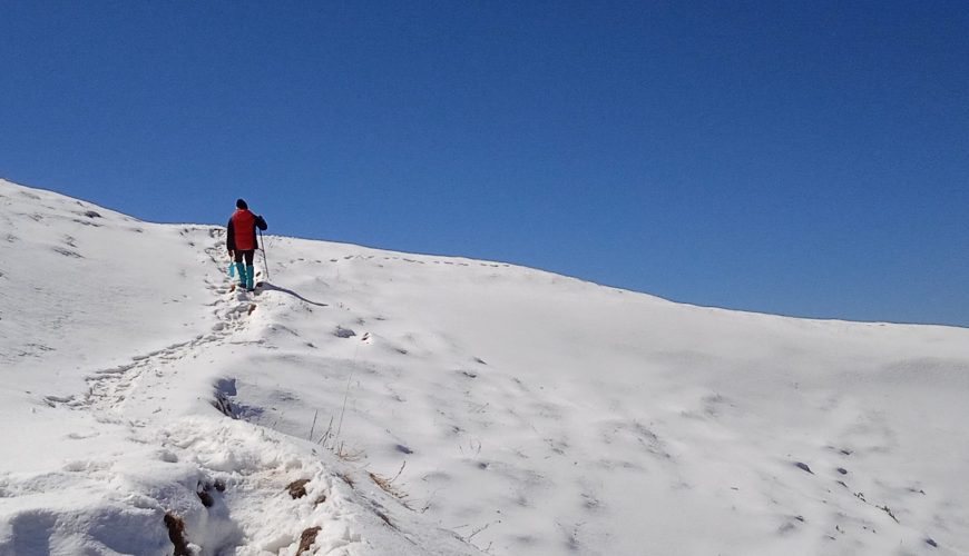 best snow treks in winters